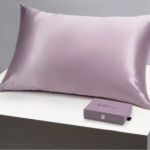 Blissy silk pillowcase NWOT